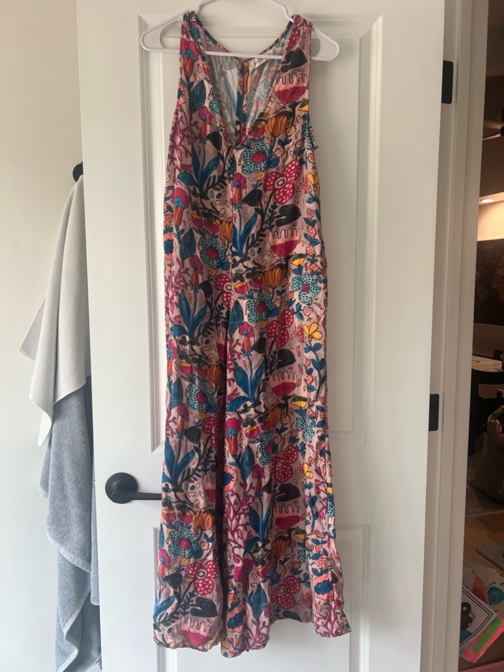 Natural Life floral v neck flowy pants romper, XS